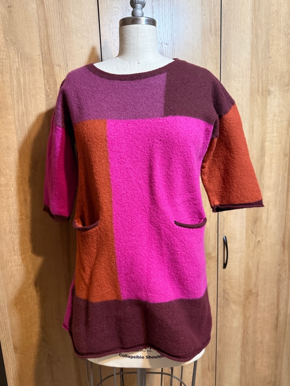 Colorblock Pink and Rust Women’s Short-Sleeve Sweater Tunic